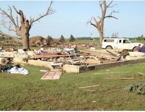 Tornado damage in Pilger, Nebraska. Photo credit: Steve Kastenbaum