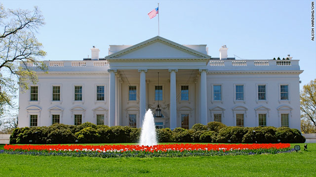 White House warns of deeper economic crisis