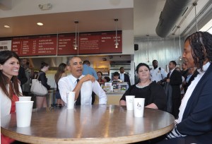 Obama stops at a Chipotle in Washington 6/23/2014 (Getty Images)